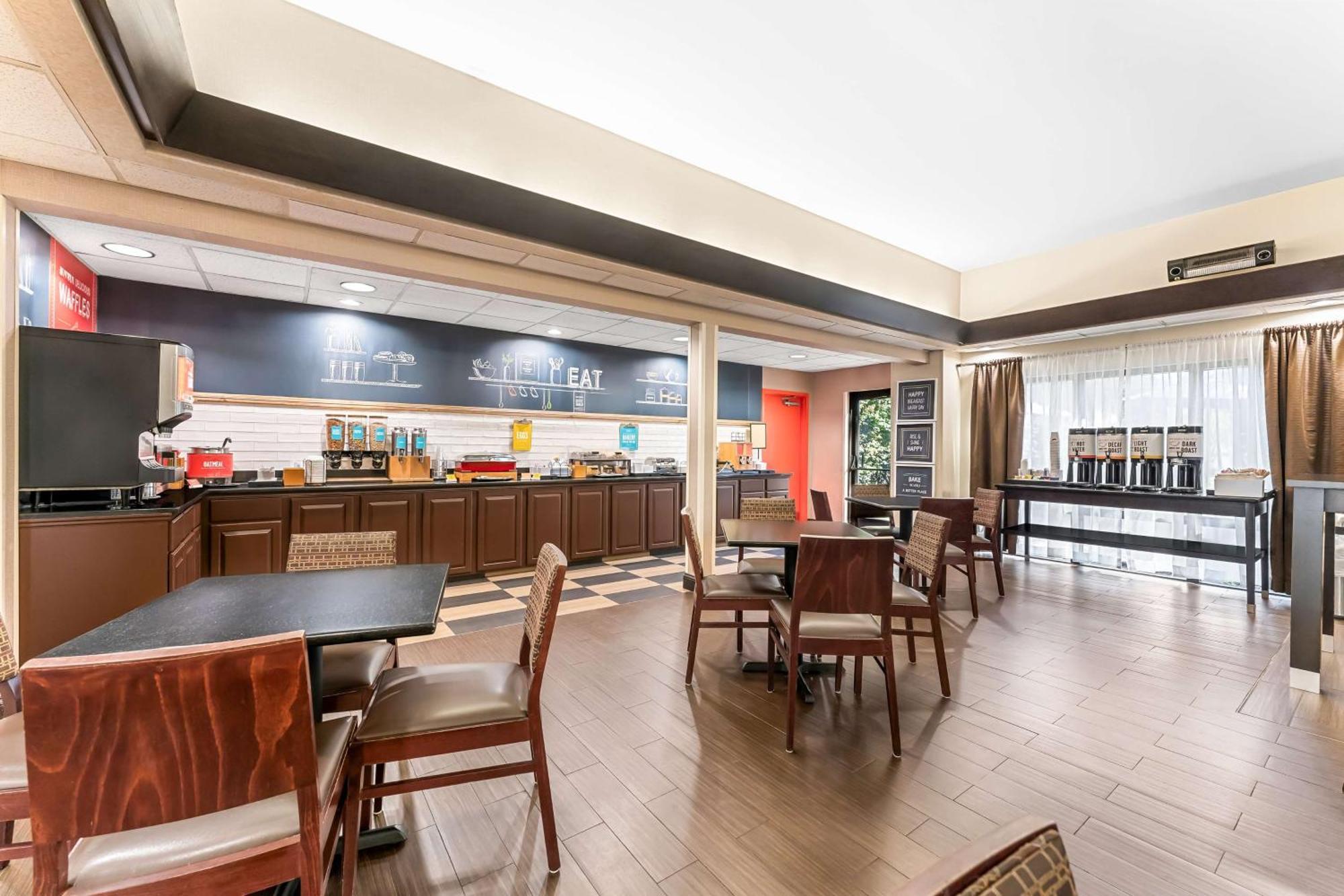 Hampton Inn Stroudsburg Poconos Dış mekan fotoğraf